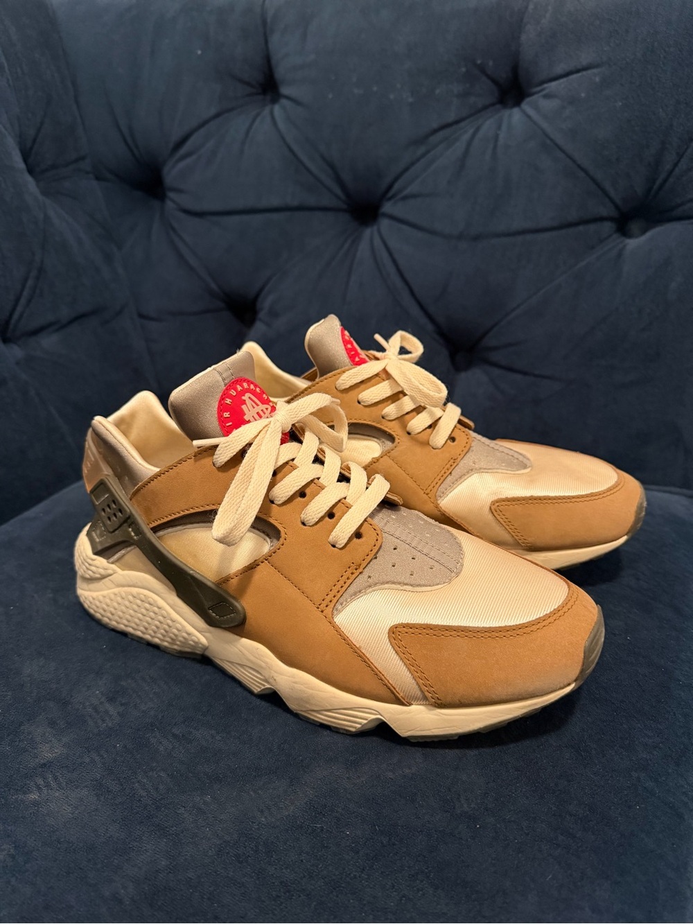 Men's Nike x Stussy Athletic Sneakers in Tan and Cream size 11.